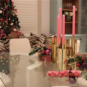 fwthumbChristmas table pink Lilys Flowers Lightwater.jpg